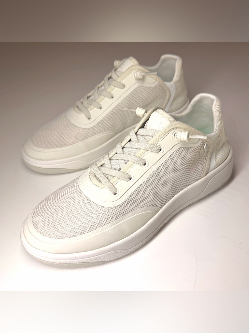 Tropicfeel Unisex Dune All Terrain Casual sneakers Size- Women’s 8 / Men’s 6